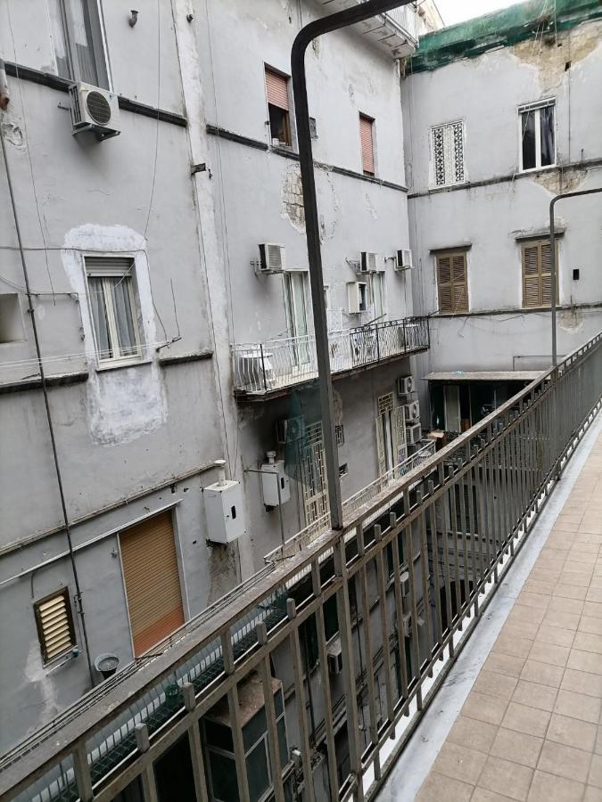 Sahary Hostal Nápoles